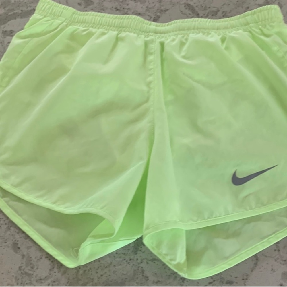 Nike Dri-Fit Shorts with Liner XS